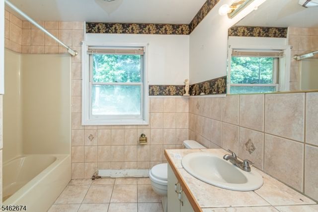 30 Shale Hill Rd, Wantage Twp., NJ 07461