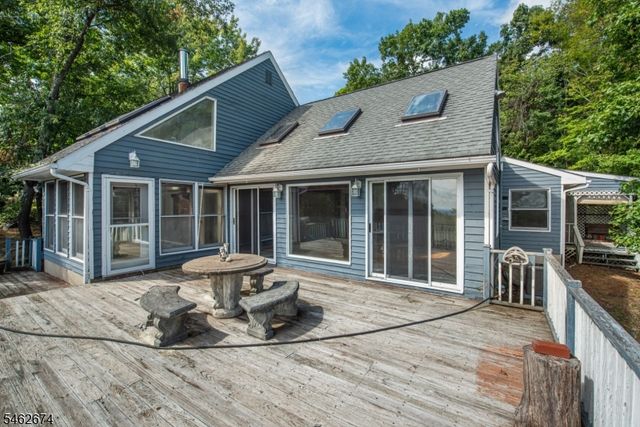 30 Shale Hill Rd, Wantage Twp., NJ 07461