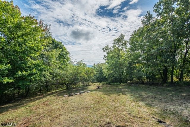 30 Shale Hill Rd, Wantage Twp., NJ 07461