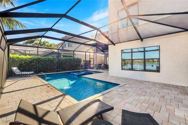 2735 Cinnamon Bay CIR, Naples, FL 34119