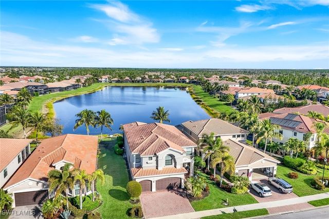 2735 Cinnamon Bay CIR, Naples, FL 34119