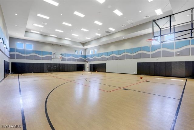 2735 Cinnamon Bay CIR, Naples, FL 34119