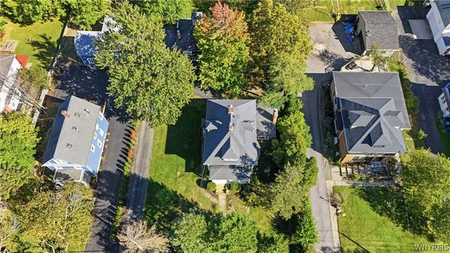 94 S Forest Road, Amherst, NY 14221