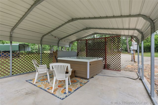 95877 S 4545 Circle, Vian, OK 74962