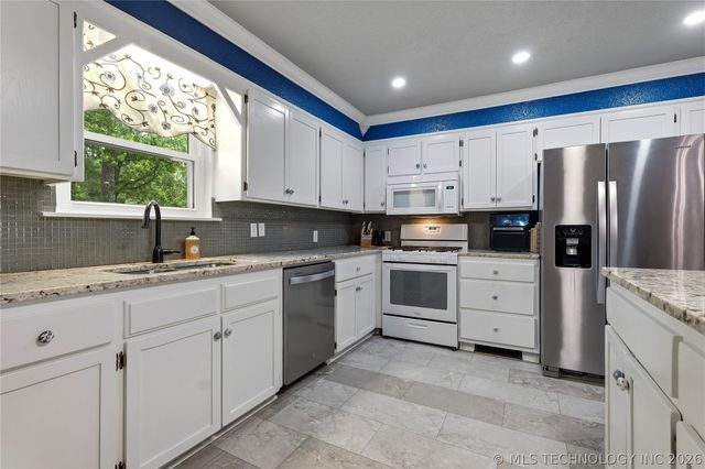 95877 S 4545 Circle, Vian, OK 74962