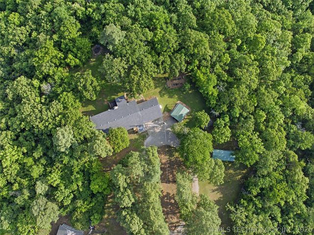 95877 S 4545 Circle, Vian, OK 74962
