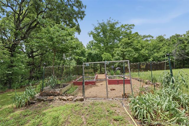 95877 S 4545 Circle, Vian, OK 74962
