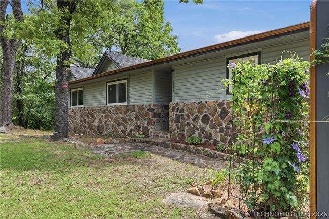 95877 S 4545 Circle, Vian, OK 74962