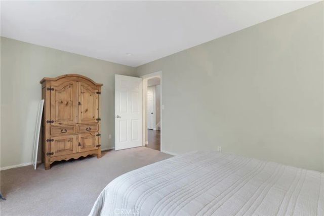 19324 Runnymede, Reseda, CA 91335