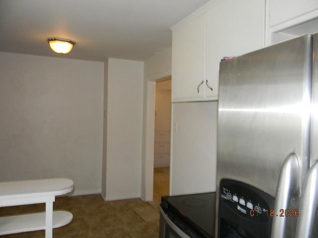 240 Turkle Ave, Haysville, KS 67060