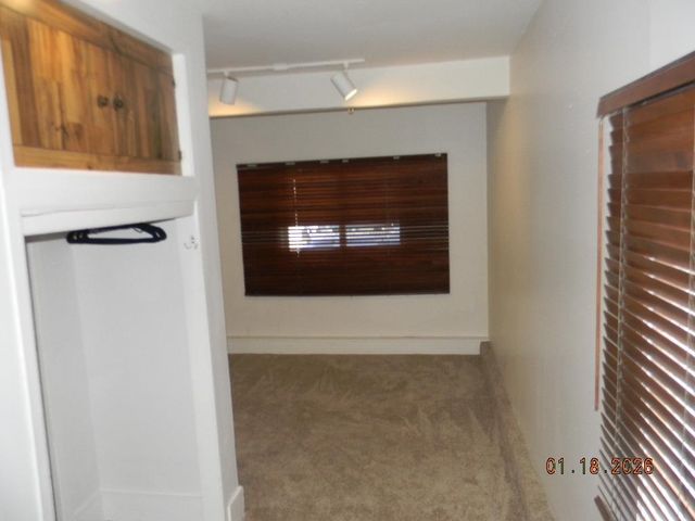 240 Turkle Ave, Haysville, KS 67060