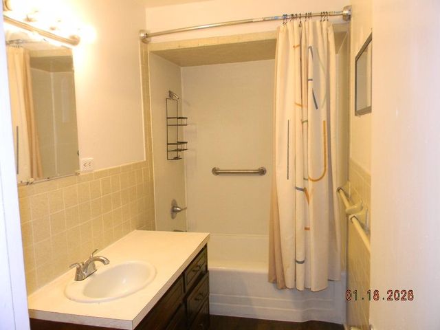 240 Turkle Ave, Haysville, KS 67060