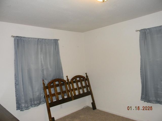 240 Turkle Ave, Haysville, KS 67060