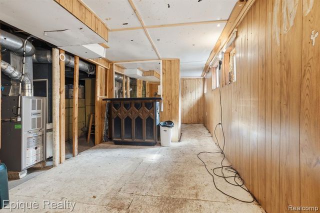 1209 10th Avenue, Port Huron, MI 48060