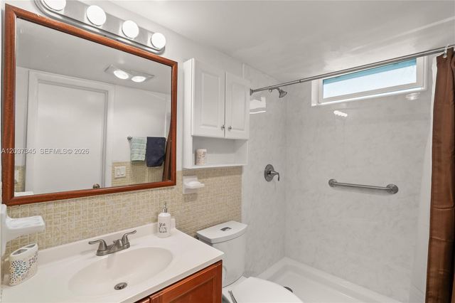 2861 Leonard Drive F208, Aventura, FL 33160