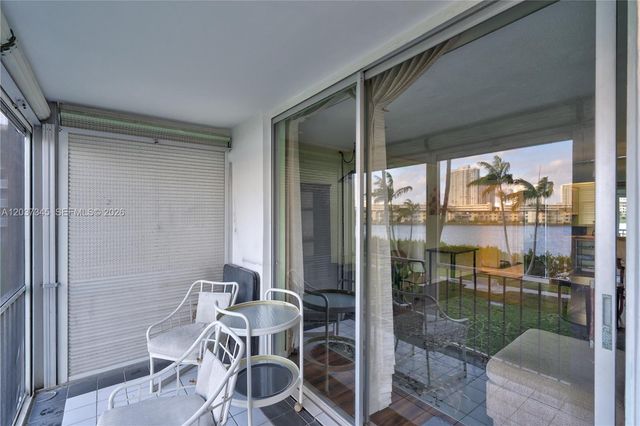 2861 Leonard Drive F208, Aventura, FL 33160