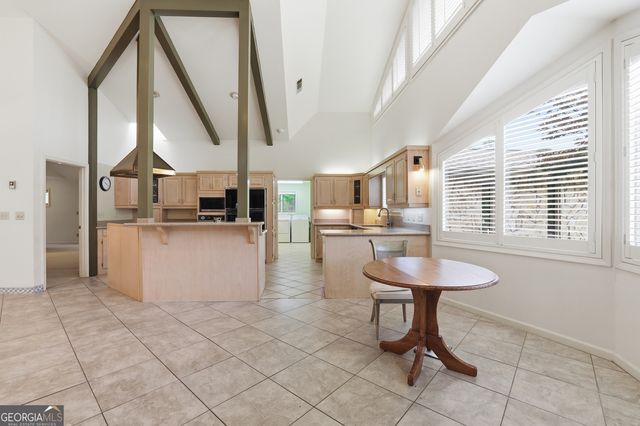 31 Addington Court, Toccoa, GA 30577