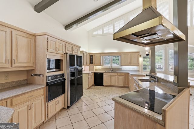 31 Addington Court, Toccoa, GA 30577