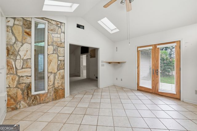 31 Addington Court, Toccoa, GA 30577