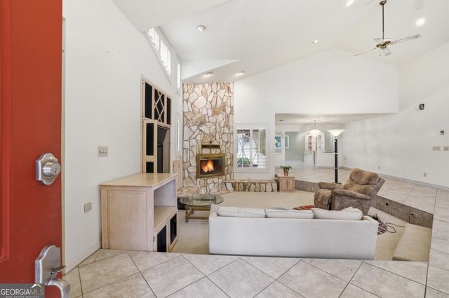 31 Addington Court, Toccoa, GA 30577