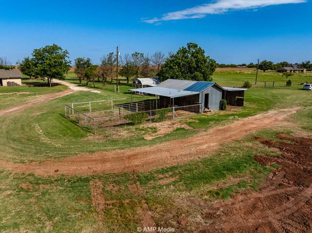 2306 County Road 475, Anson, TX 79501