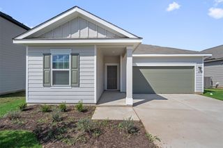 105 Bridgeview DR, Hutto, TX 78634