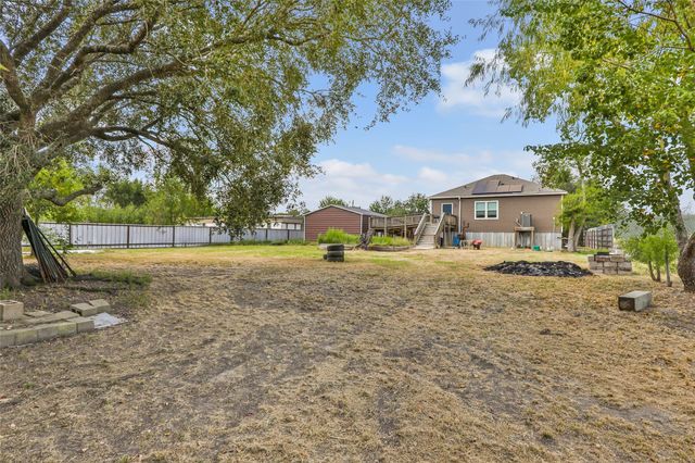 170 County Road 6035, Dayton, TX 77535
