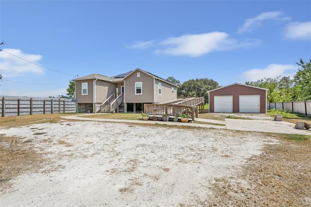 170 County Road 6035, Dayton, TX 77535
