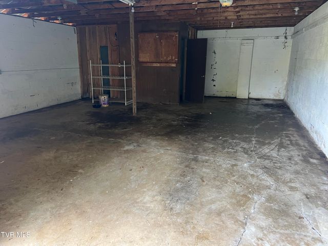 110 Fishpond Road, Chuckey, TN 37641