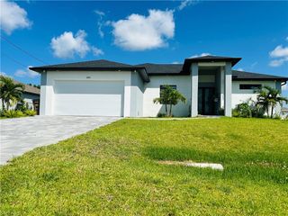 2801 SW 3rd ST, Cape Coral, FL 33991