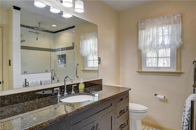 5476 Hargrove BLVD, Virginia Beach, VA 23464