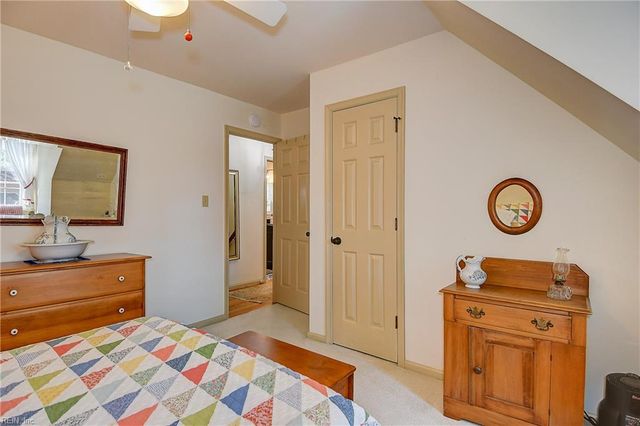 5476 Hargrove BLVD, Virginia Beach, VA 23464