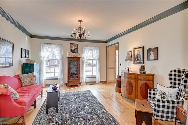 5476 Hargrove BLVD, Virginia Beach, VA 23464