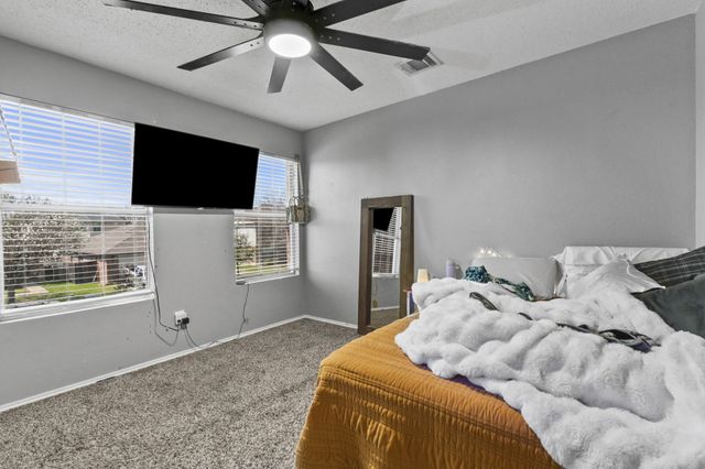 167 Jefferson Drive, Venus, TX 76084