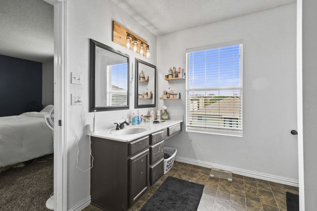 167 Jefferson Drive, Venus, TX 76084