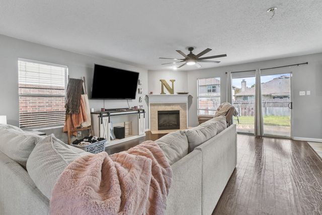 167 Jefferson Drive, Venus, TX 76084