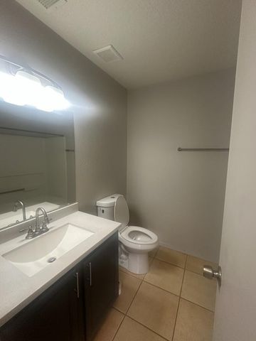 9019 Starboard Road NW, Albuquerque, NM 87121
