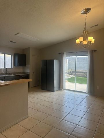9019 Starboard Road NW, Albuquerque, NM 87121