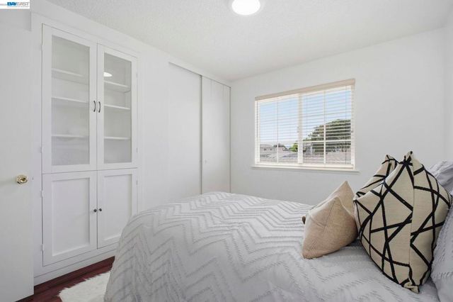 4388 Planet Cir, Union City, CA 94587