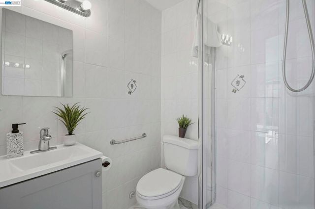 4388 Planet Cir, Union City, CA 94587