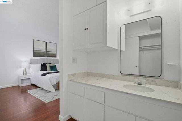 4388 Planet Cir, Union City, CA 94587