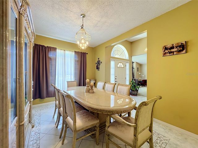5579 RED BONE LANE, Orlando, FL 32810
