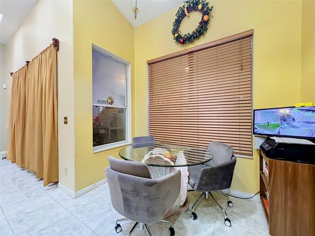5579 RED BONE LANE, Orlando, FL 32810