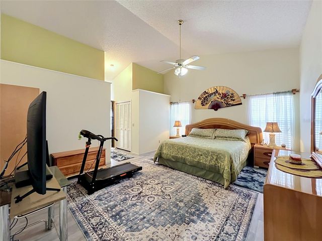 5579 RED BONE LANE, Orlando, FL 32810
