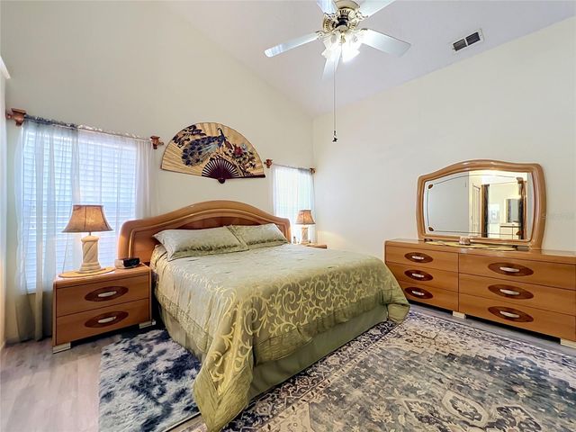 5579 RED BONE LANE, Orlando, FL 32810