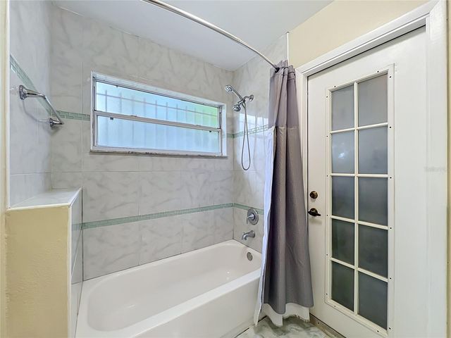 5579 RED BONE LANE, Orlando, FL 32810
