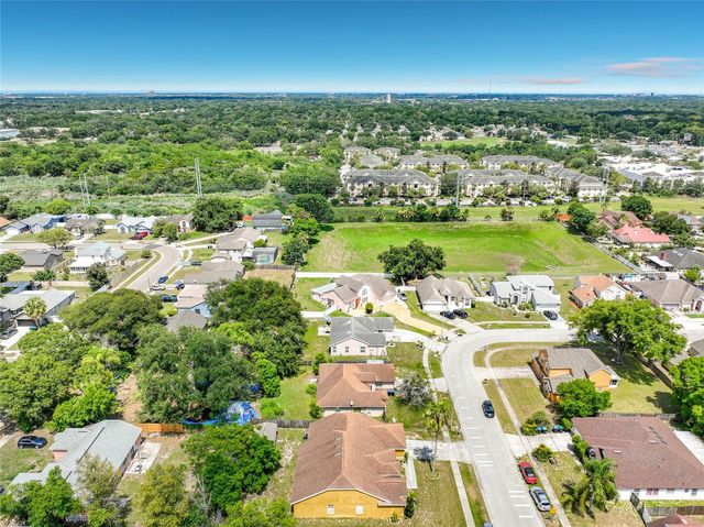5579 RED BONE LANE, Orlando, FL 32810