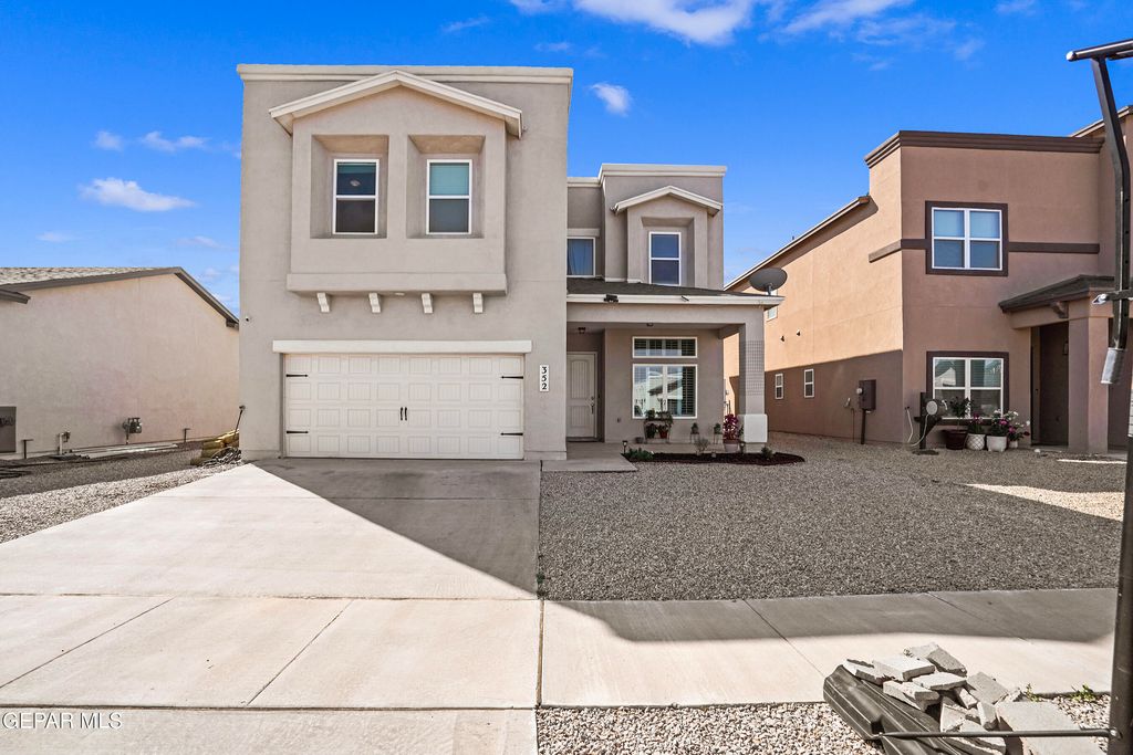 352 MERCY TELLEZ Court, El Paso, TX 79927