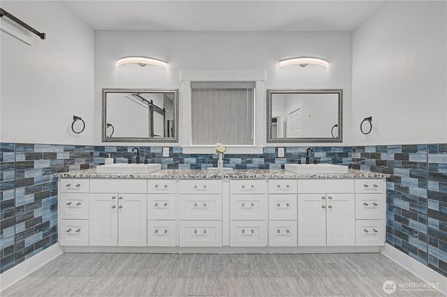 21347 Road D.5 Road, Soap Lake, WA 98851