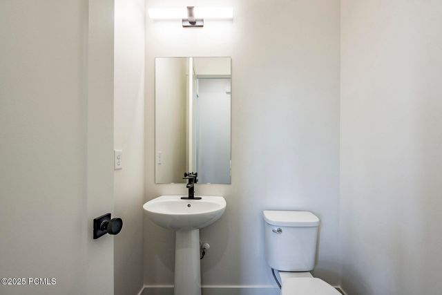 382 W Ascent Drive, Hideout, UT 84036